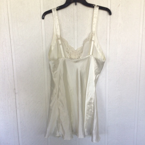 VINTAGE VICTORIAS SECRET IVORY SATIN SLIP DRESS LARGE NWOT - Picture 6 of 16